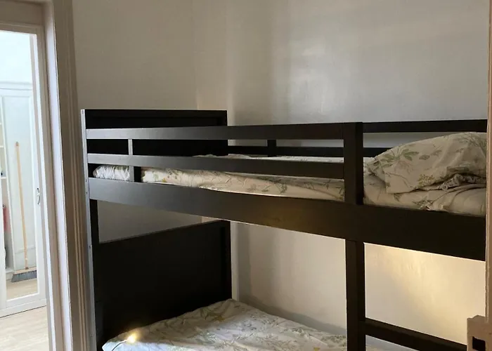 4 Personnes Centre * Sète